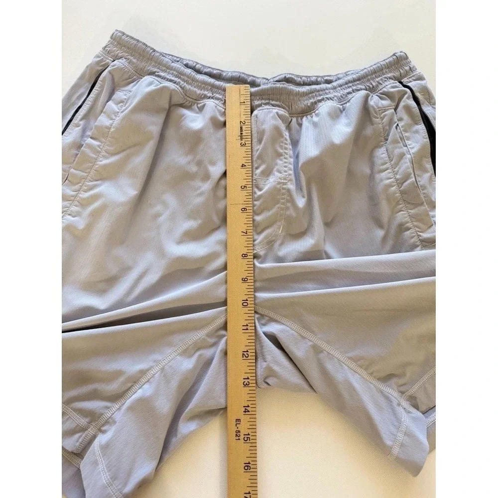 lululemon athletica Men’s Light Gray Athletic Shorts